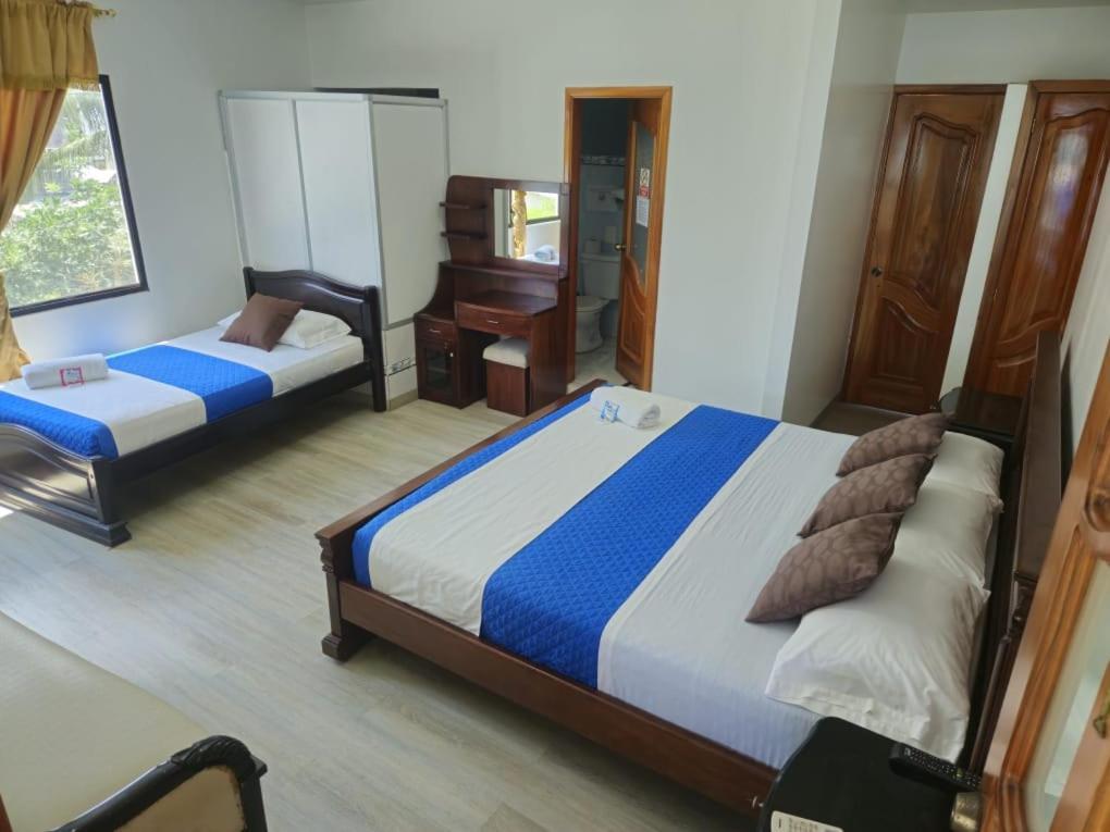 Hotel Flightless Cormorant Puerto Ayora  Zewnętrze zdjęcie